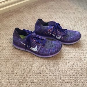 Nike FreeRun FlyKnit Shoes